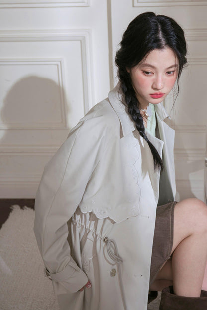 Silhouette Pine Short Trench Coat