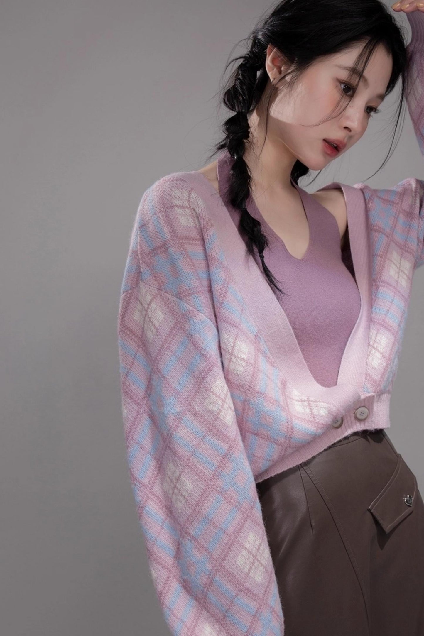 Halterneck Vest With Knit Sweater Set