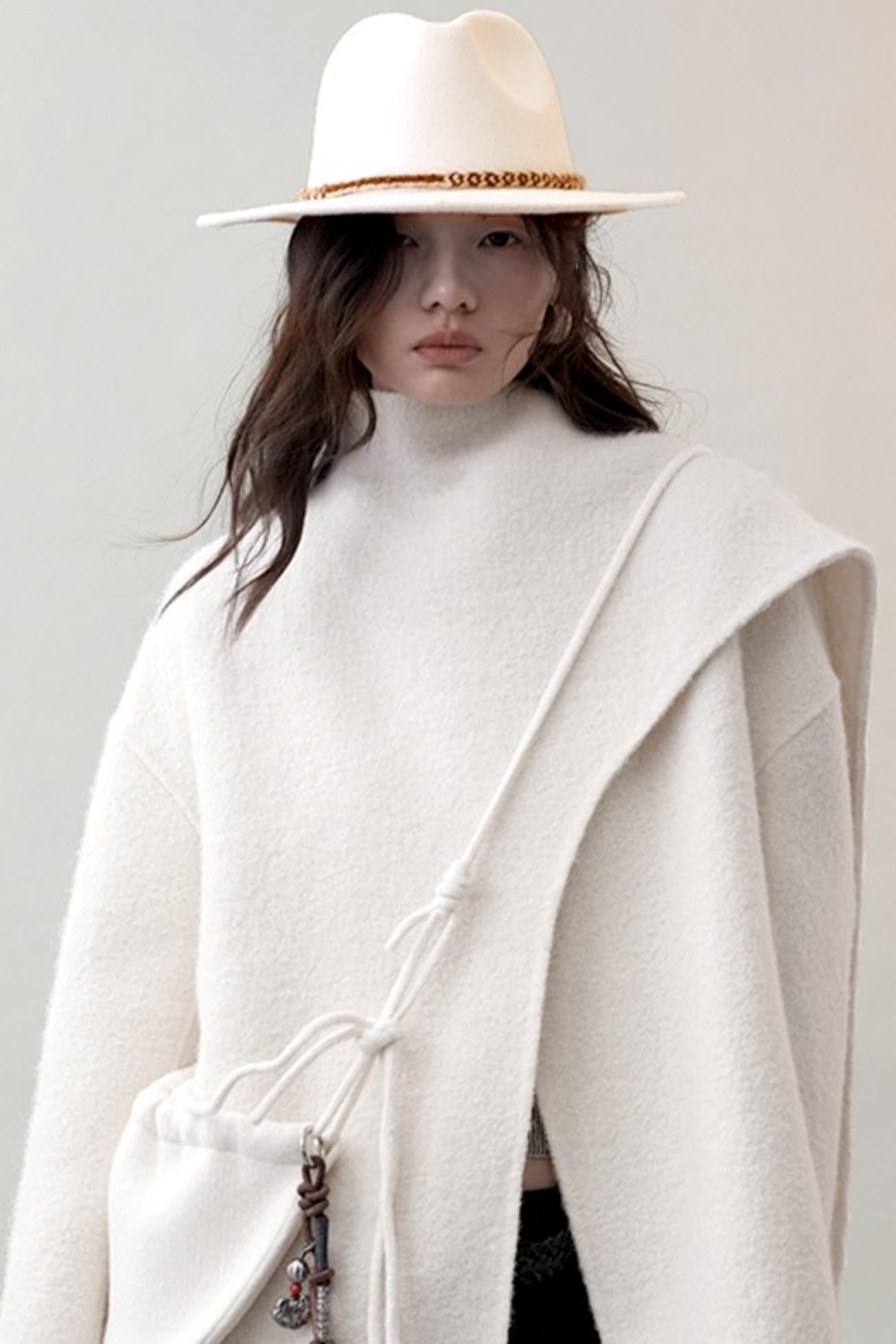 Yuan Classic Hats Set-Up