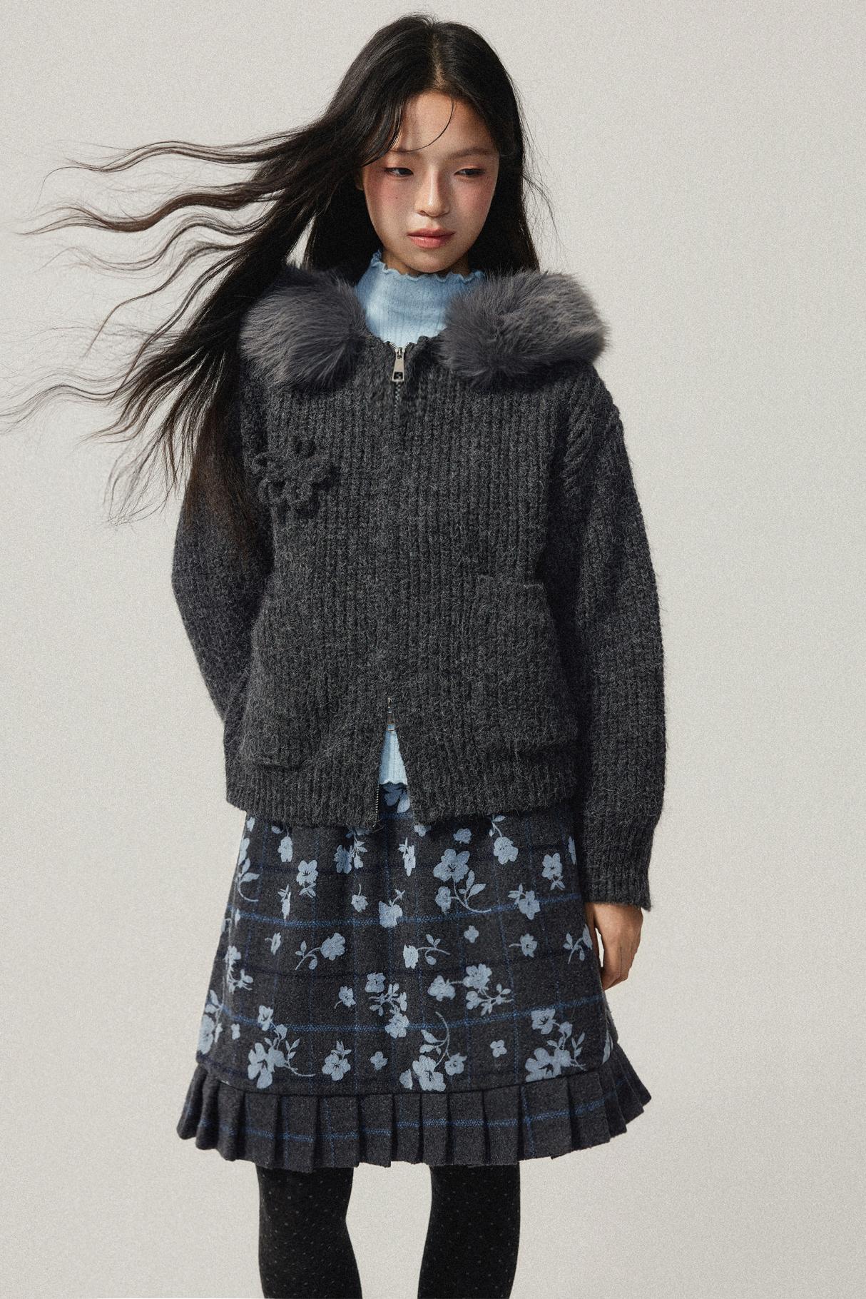 Grey Plaid Flocked Flower Pleated Skirt