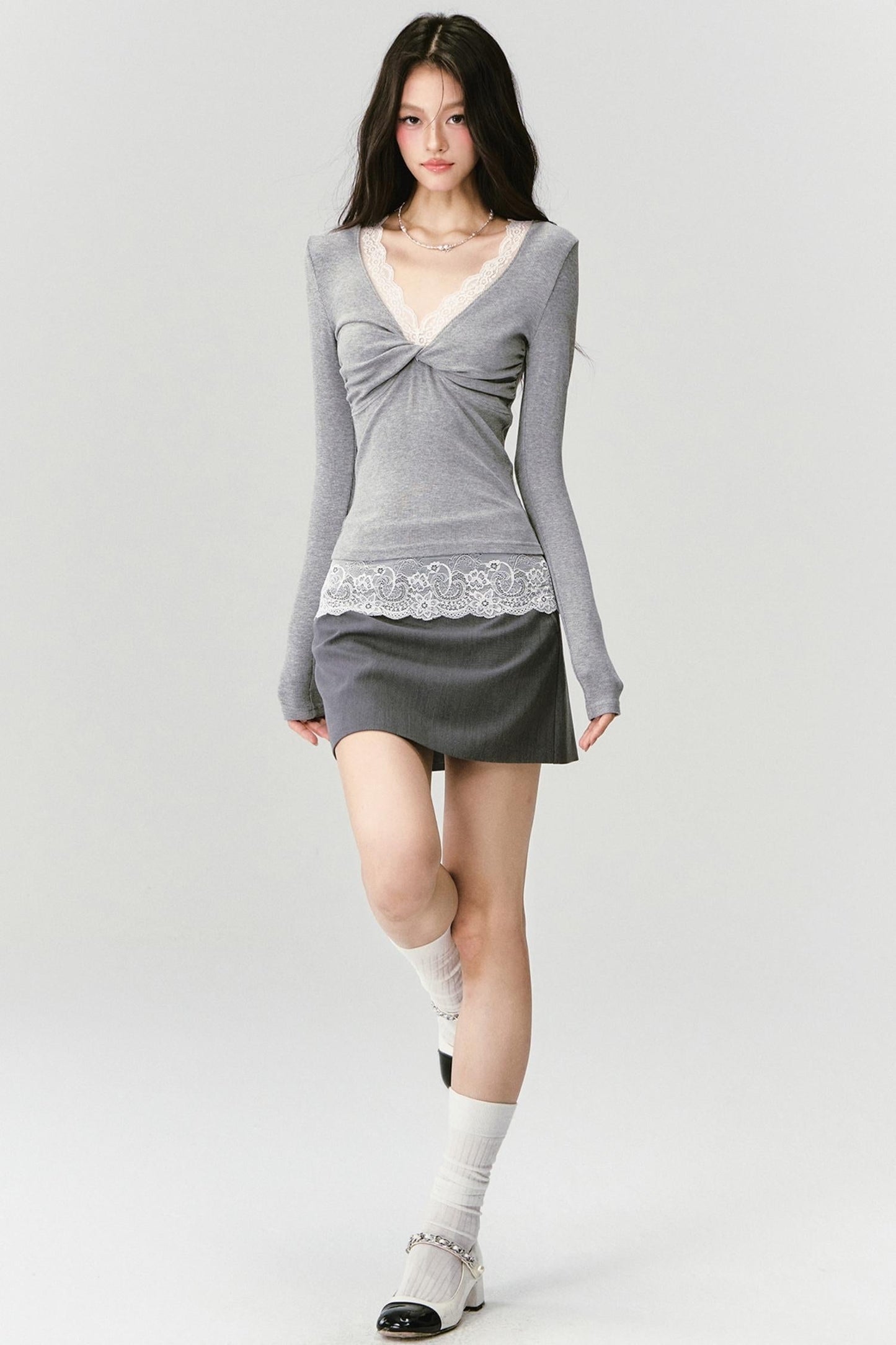 Intellectual Twist Three-Piece Set-Up