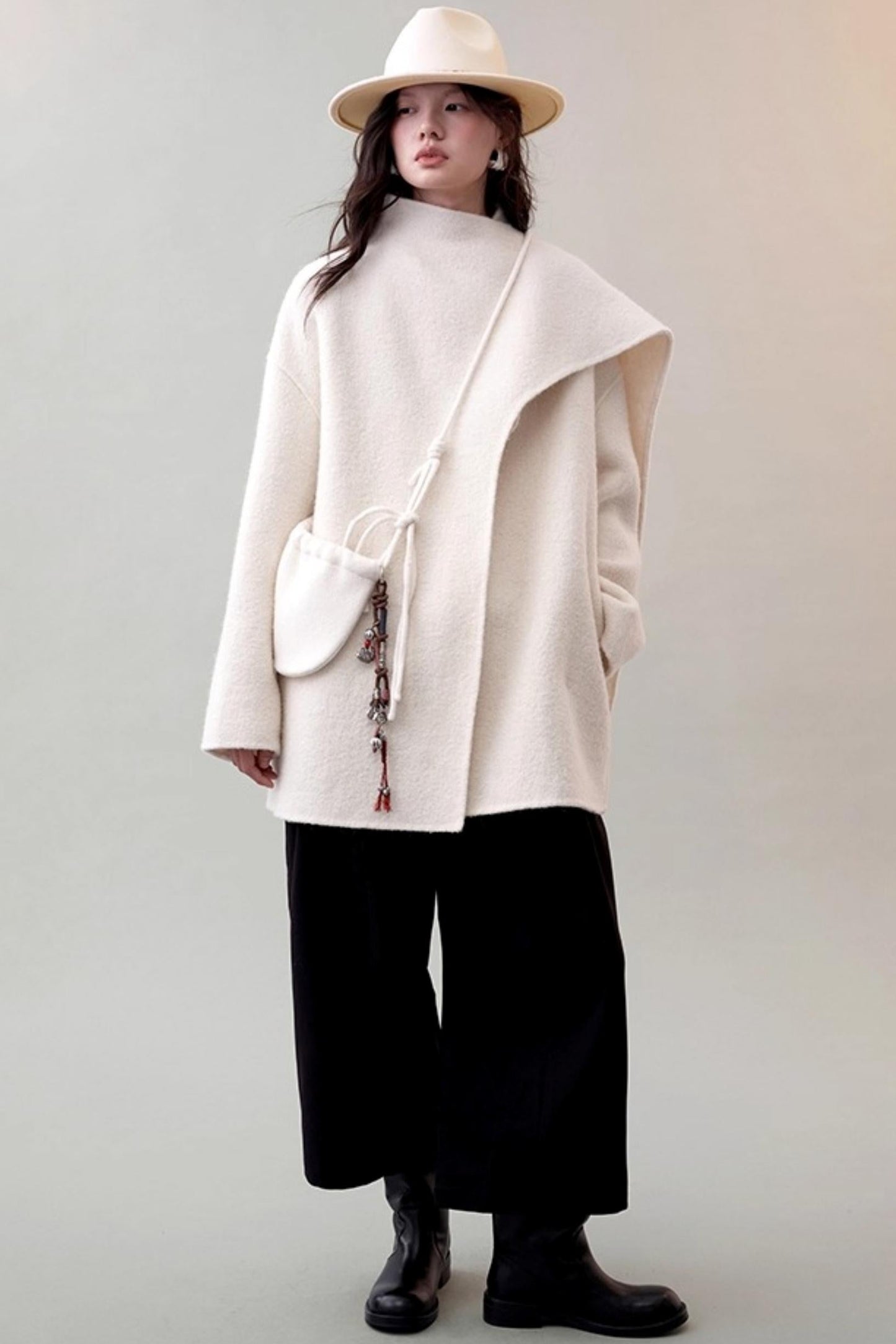 Yuan Classic Hats Set-Up