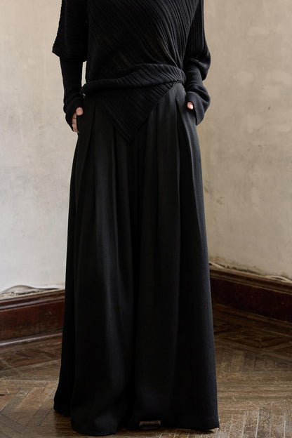 Slimming Wide-leg Pants