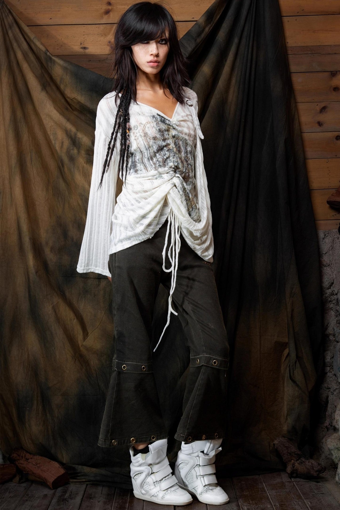 Vintage V-Neck Lace-Up Knitted Print Long Sleeve T-Shirt