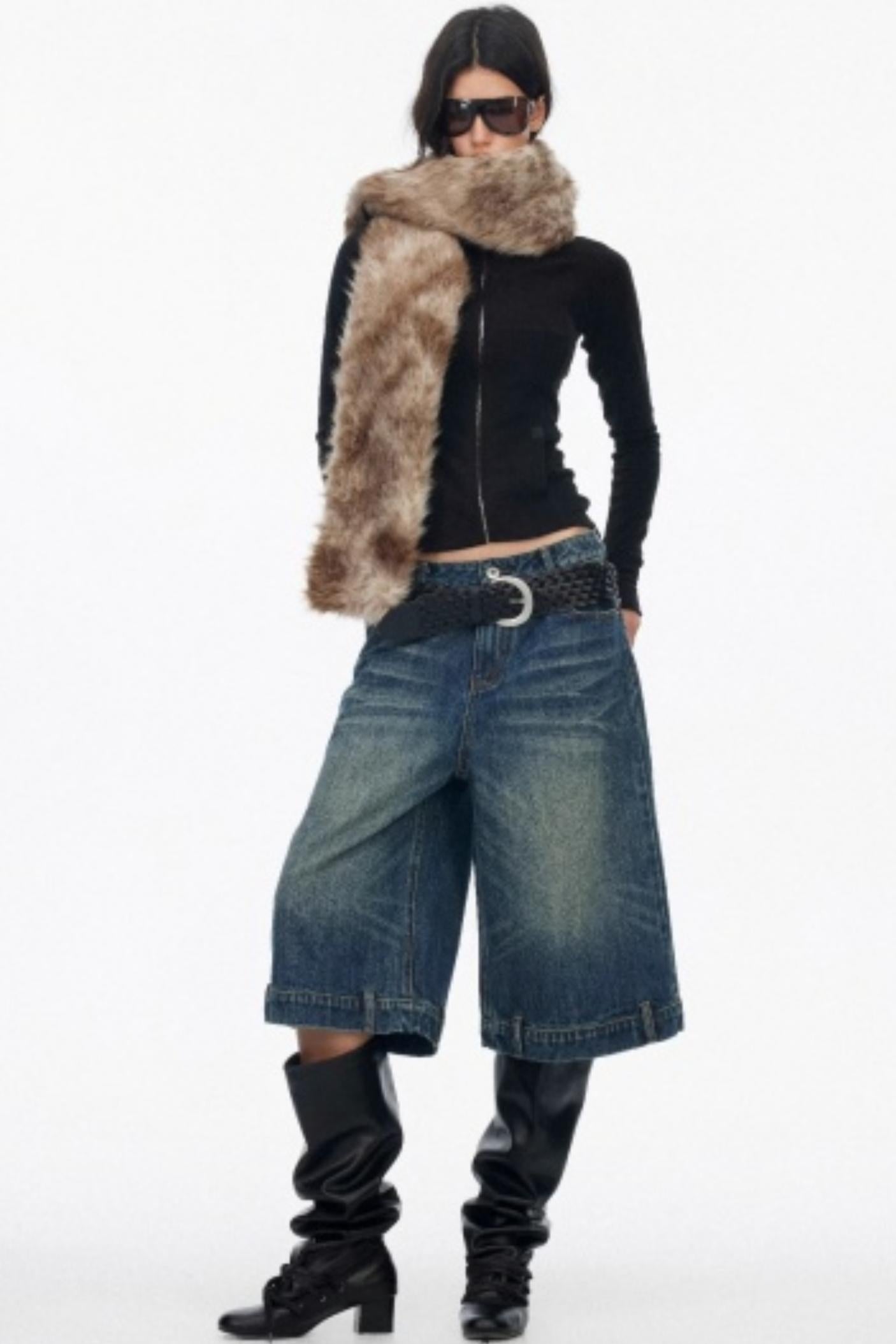 Minimalist Fleece Cycling Top