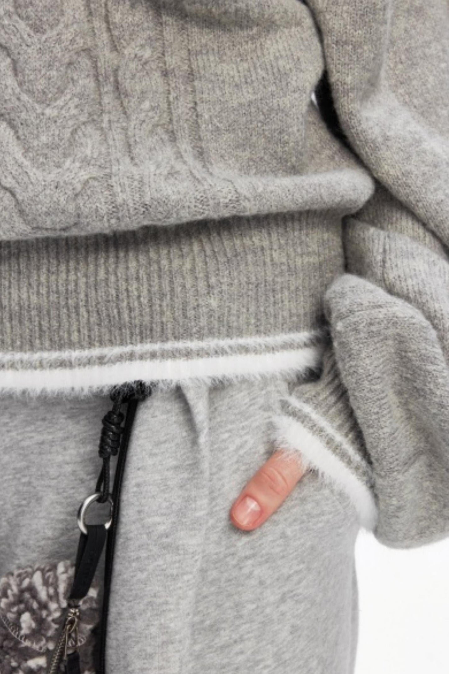 Off-Shoulder Color-Blocked Knit Top