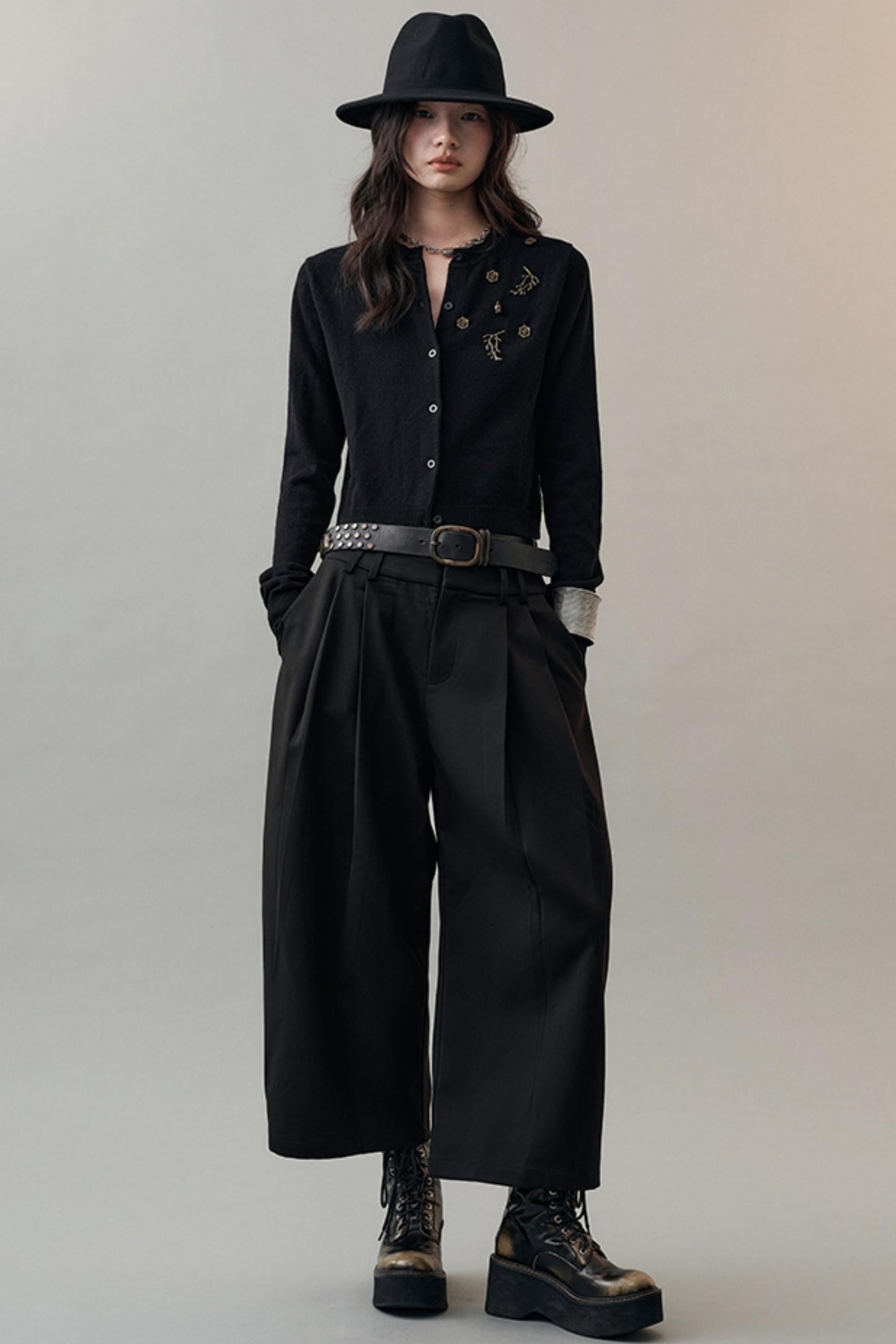 Yuan Tencel Black Tapered Pants