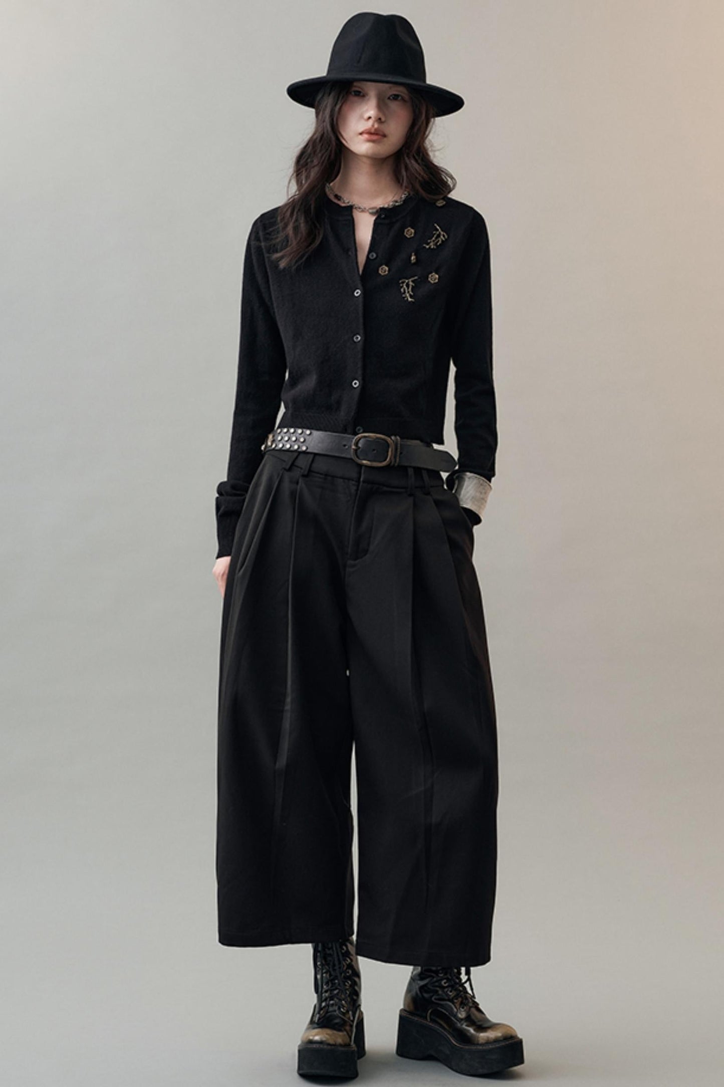 Yuan Tencel Black Tapered Pants