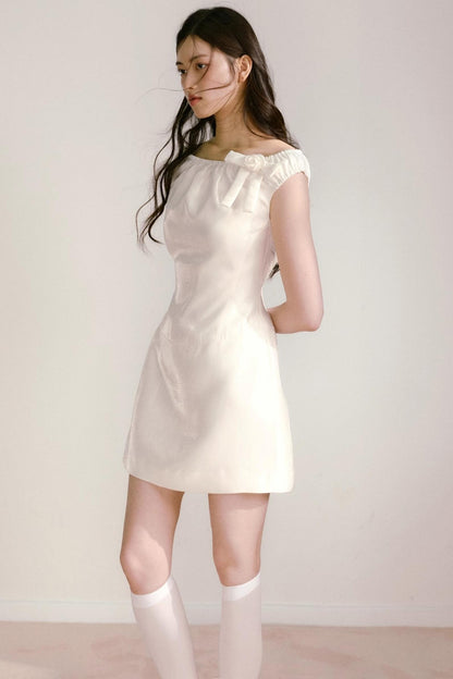 Elegance One-Shoulder Dress