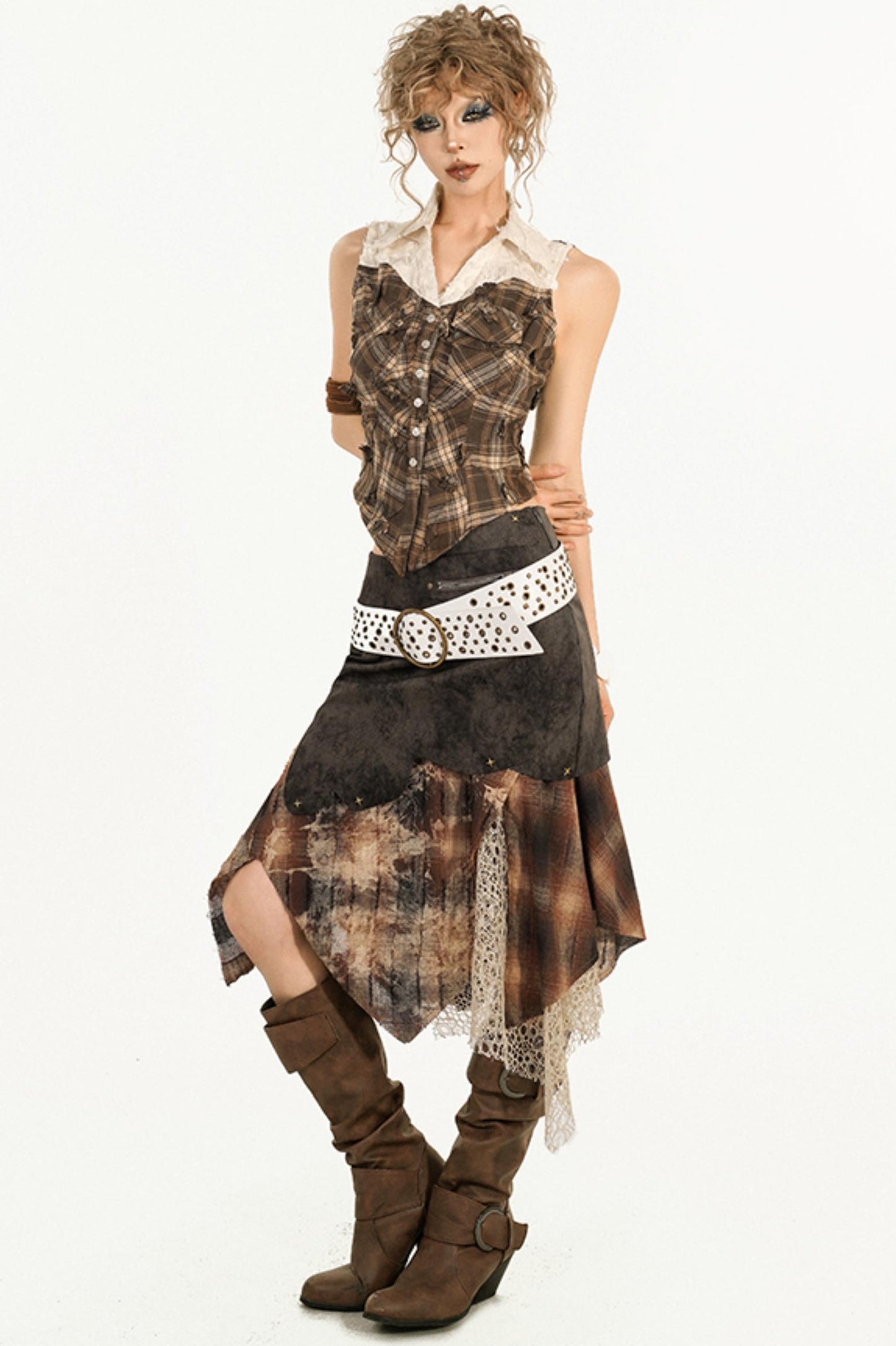 Lace Sleeveless Blouse