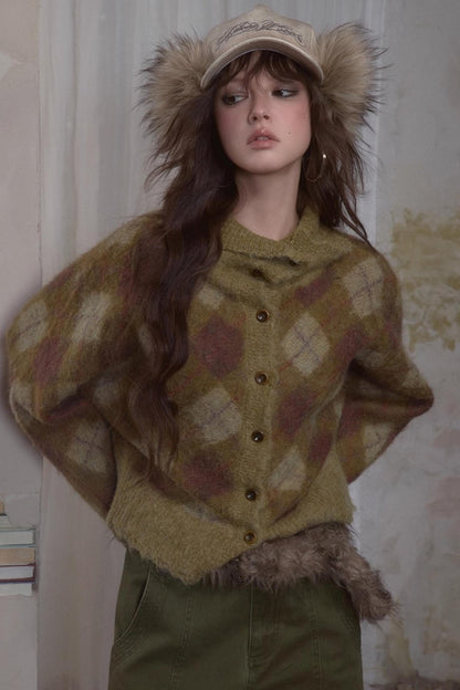 Spicy Loose Plaid Sweater