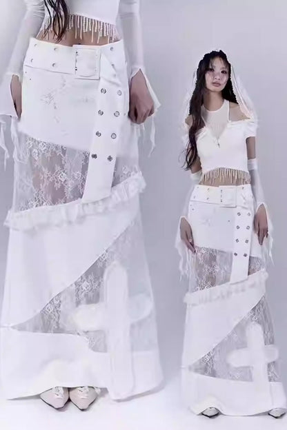 Fatal Elegance Lace-Trimmed Low-Waist Skirt