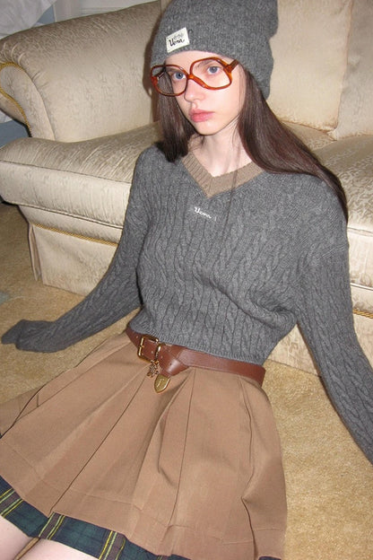 Retro Color-Blocked Knit Sweater