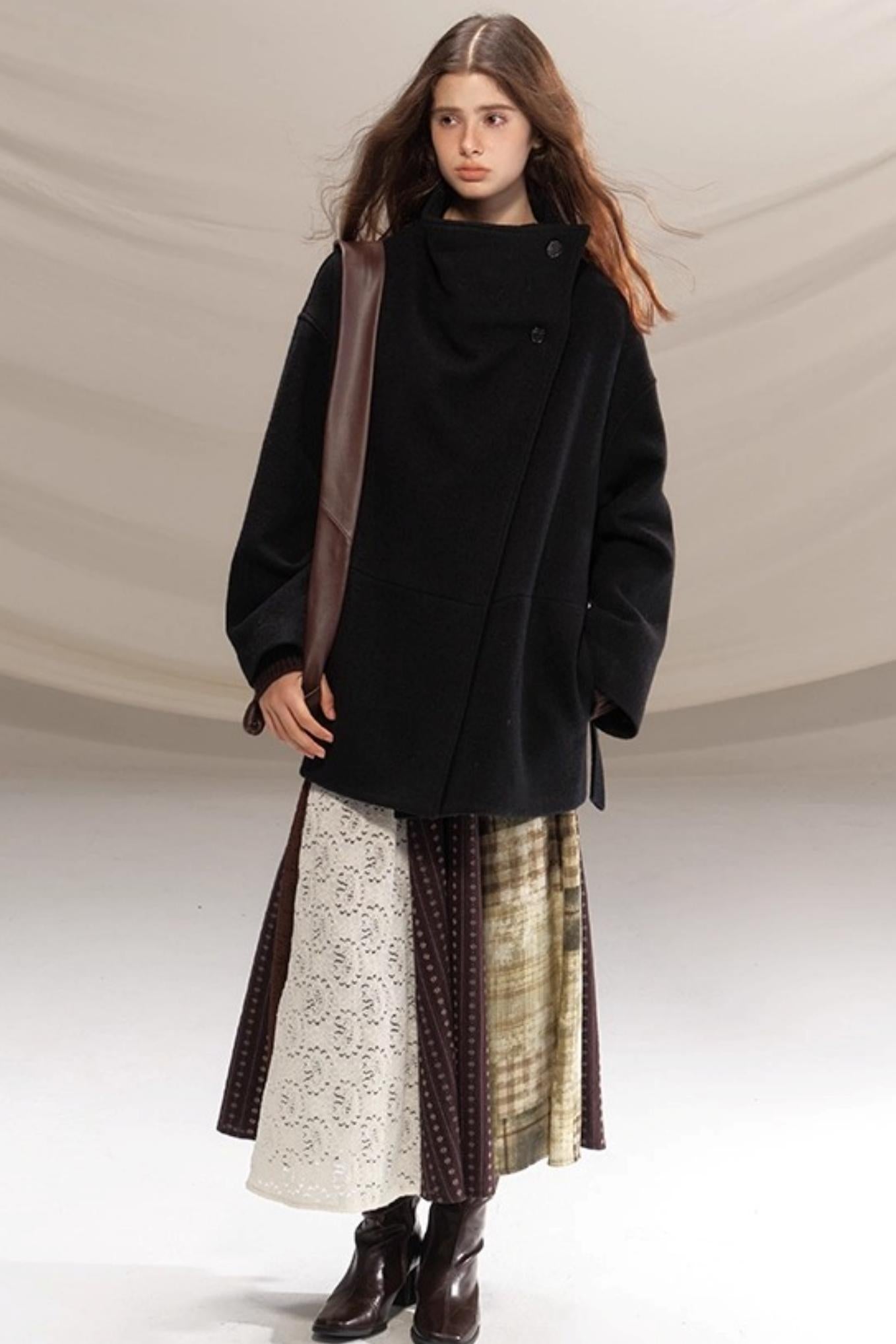 Silent Gallery Wool Coat