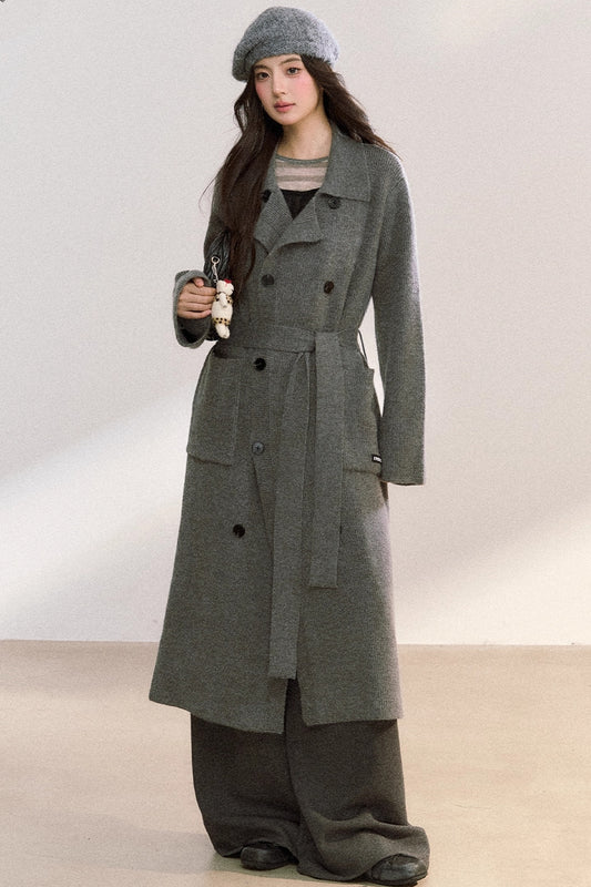 Elegant Knitted Double-Breasted Coat