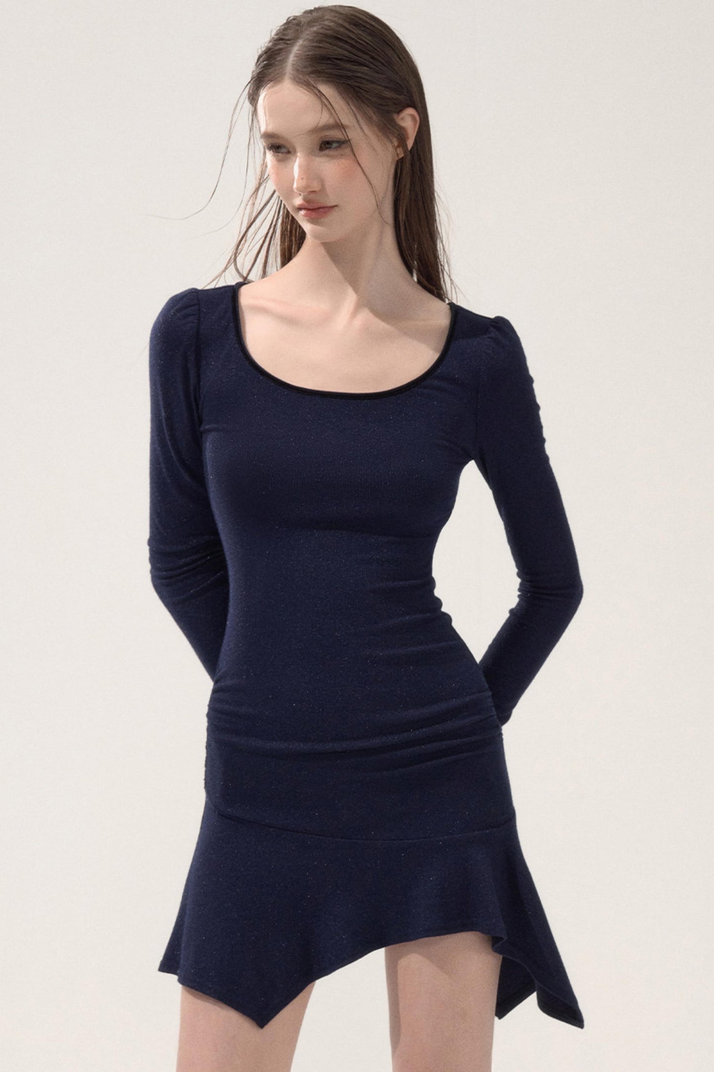 Ruffled Elastic Slim Dress