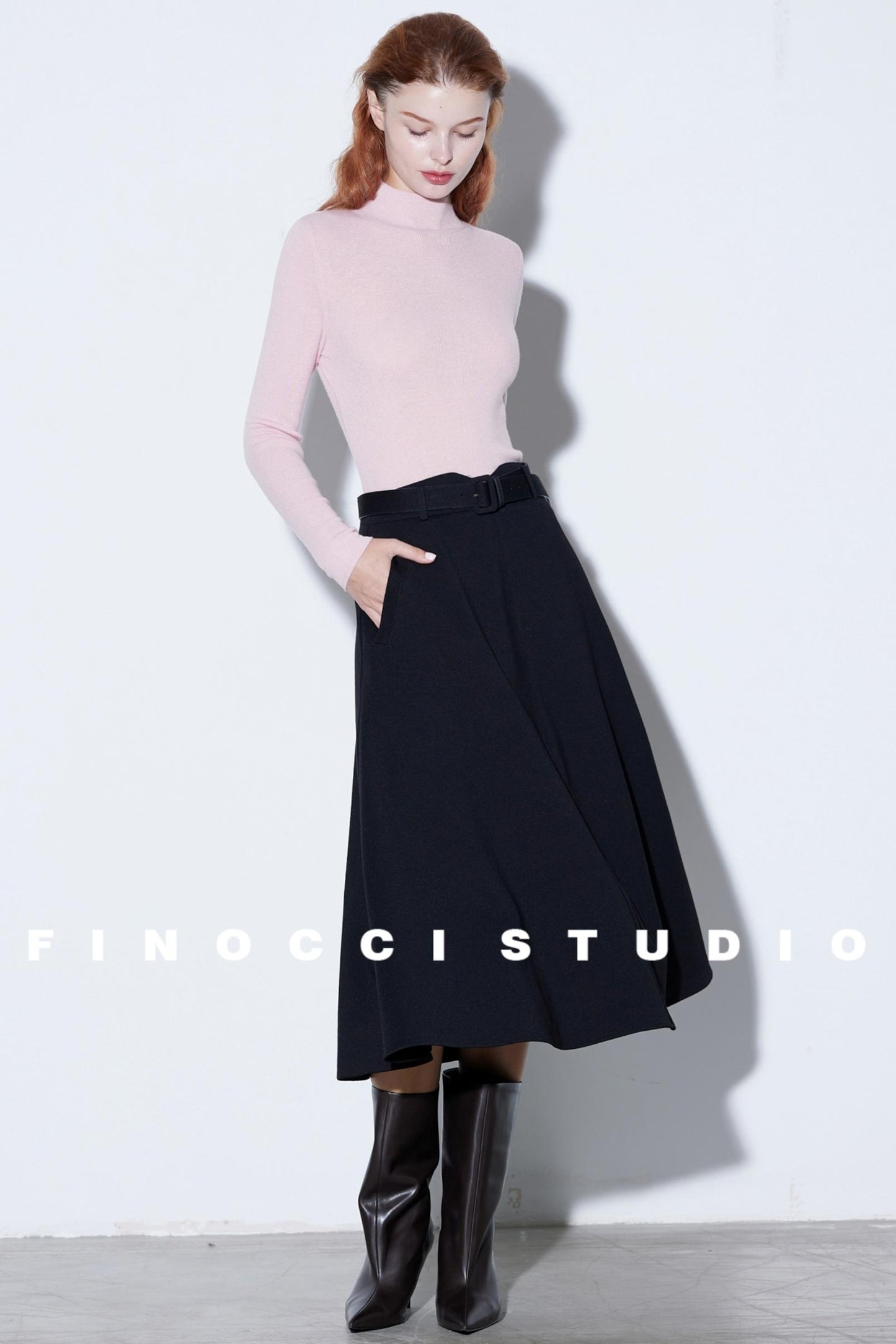 Mature High-Waisted Silhouette Skirt