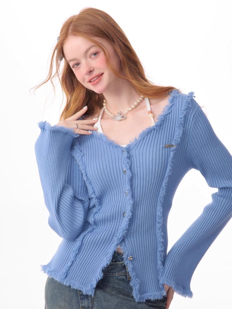 Large V-neck flared sleeves cardigan