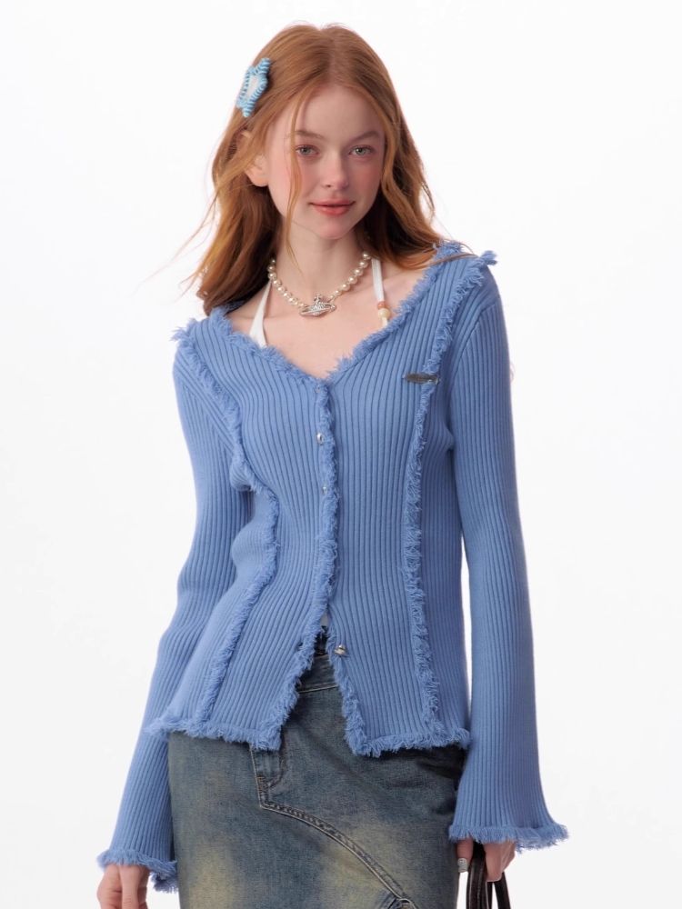 Large V-neck flared sleeves cardigan