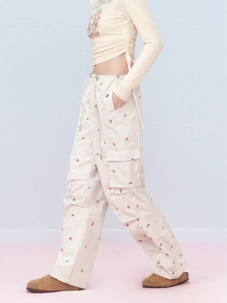 Small cherry embroidered work pants