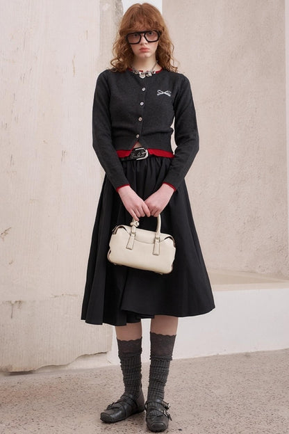 Elegant Pleated Midi Length Skirt