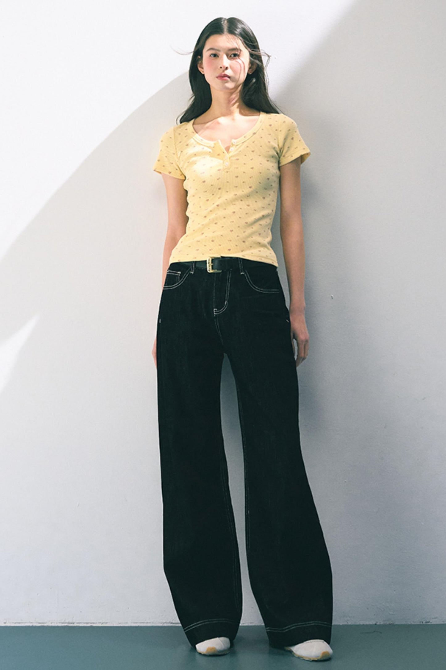 Floral Slim Fit Knit T-Shirt