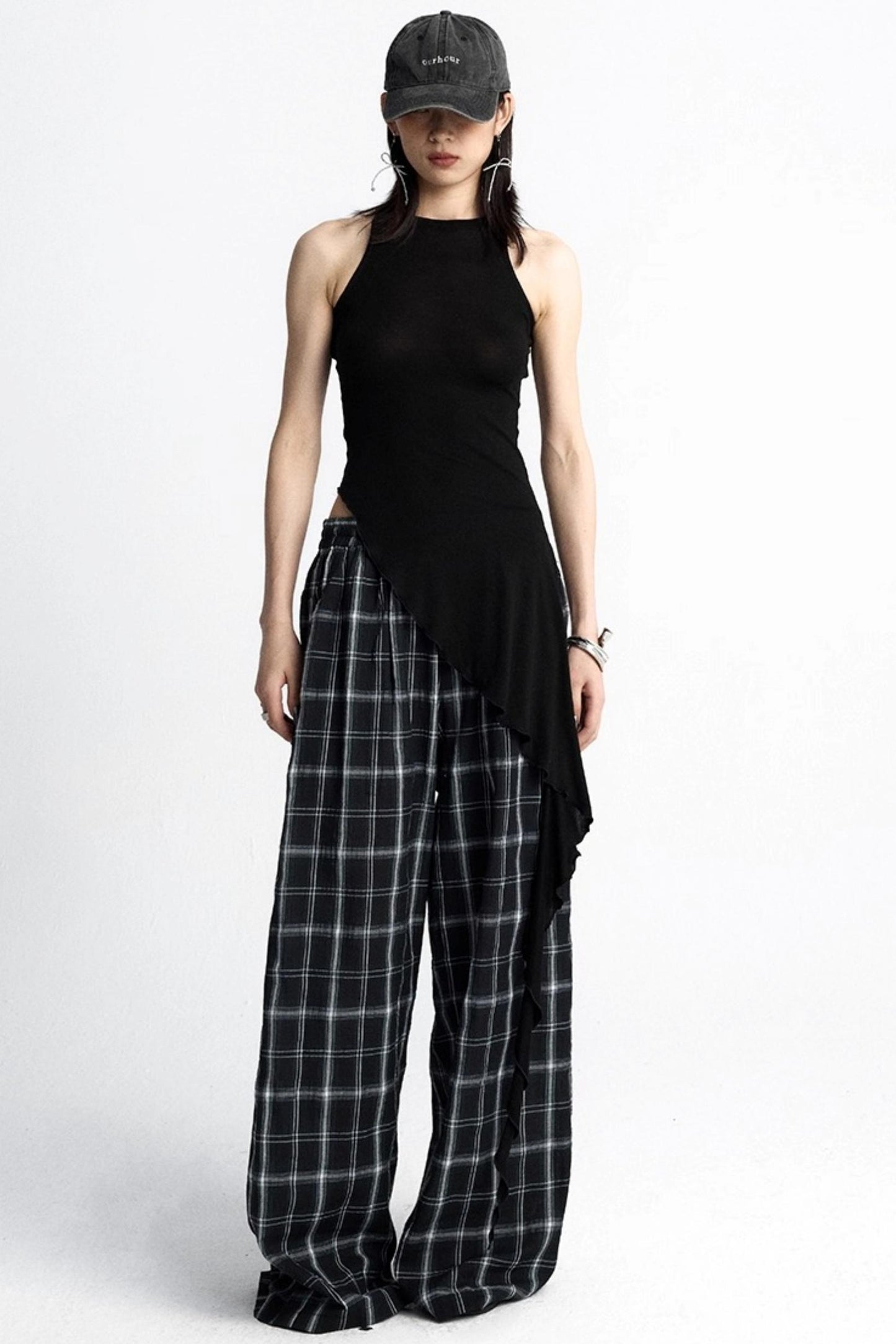 Black Ruffle Streamer Vest