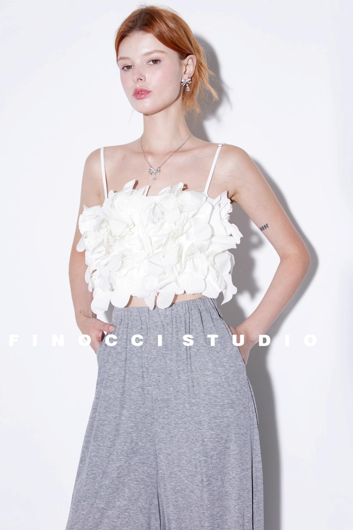 Ultra-Complex Double-Layer Petal Suspender