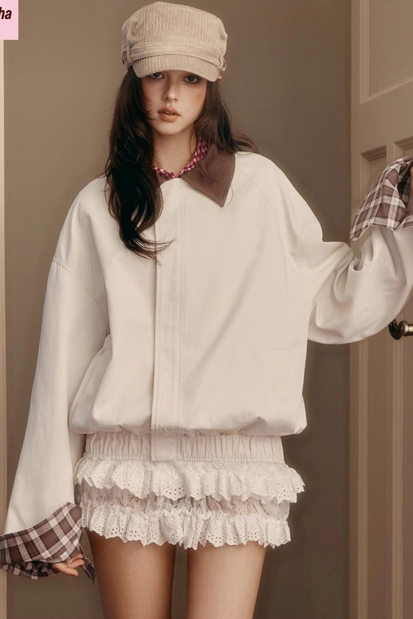 Retro Preppy Contrast Lapel Short Coat