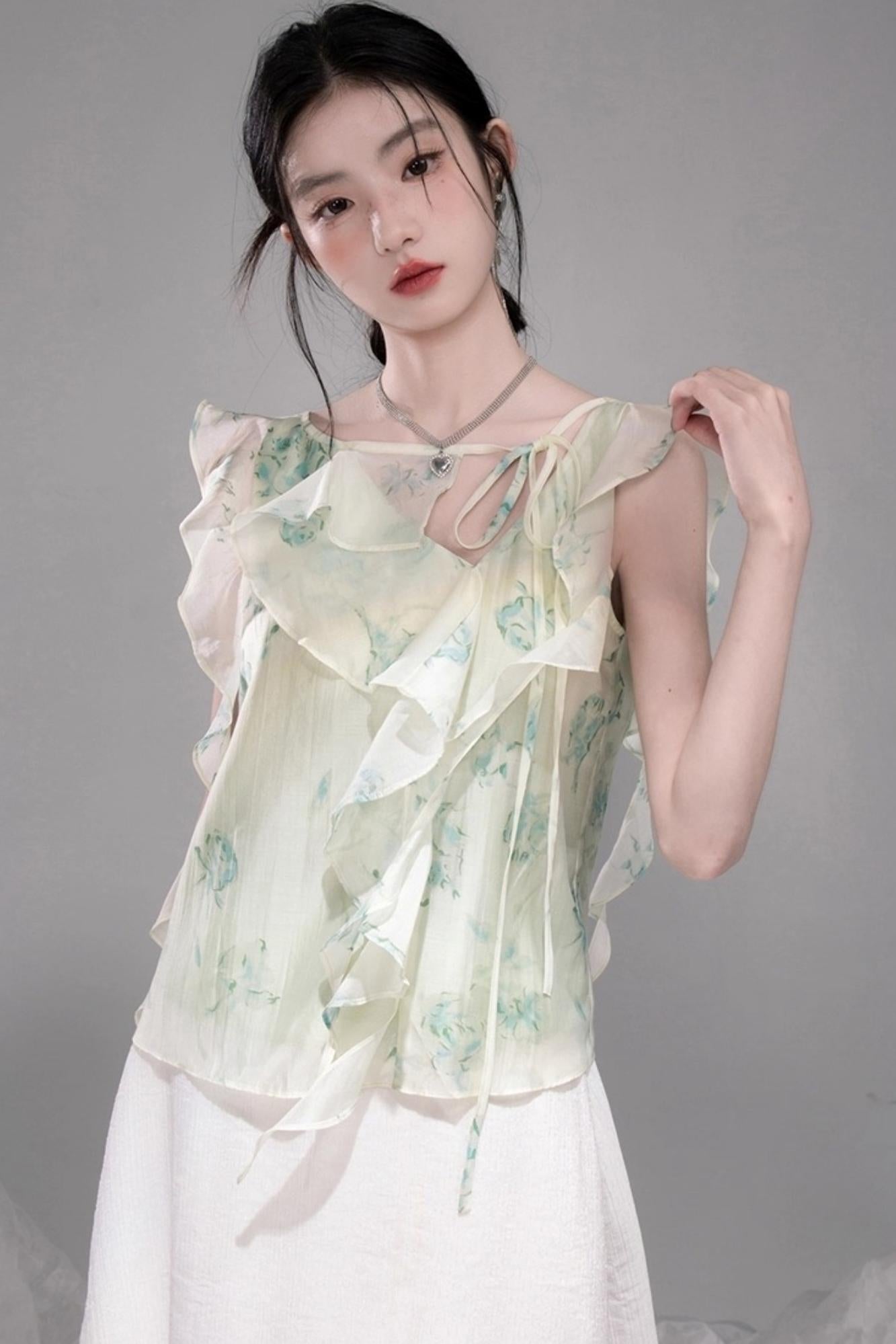 Fluttering Chiffon Shirt