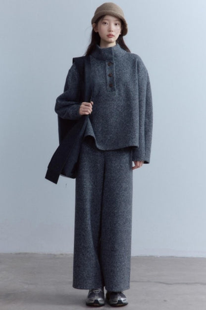 Carbon Gray Plush Wool Knit Set-Up