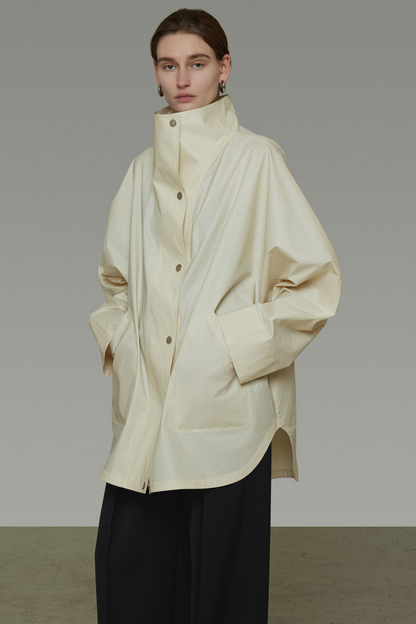 Trenchcoat mit Metallknopf