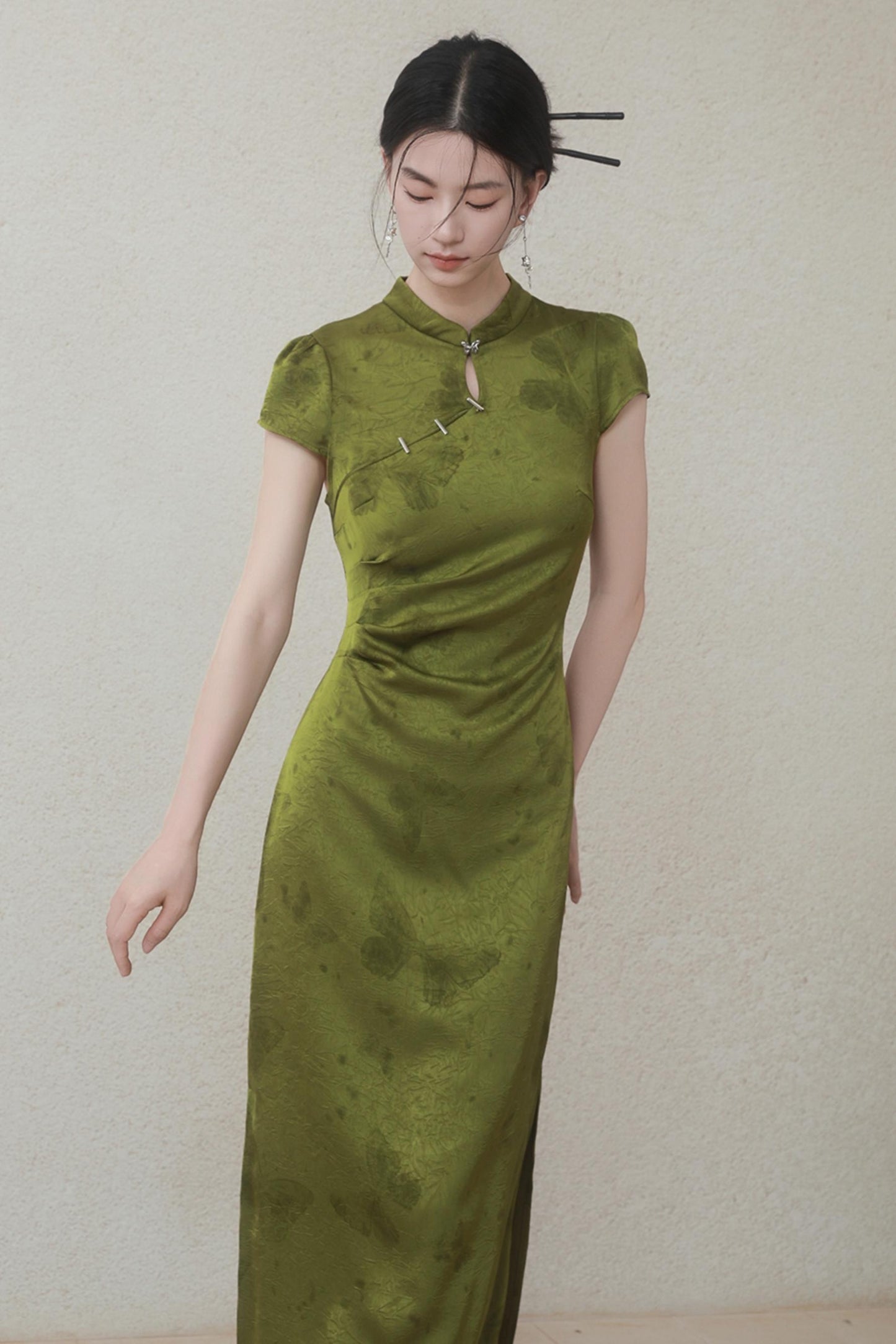 Summer Green Satin Cheongsam Dress