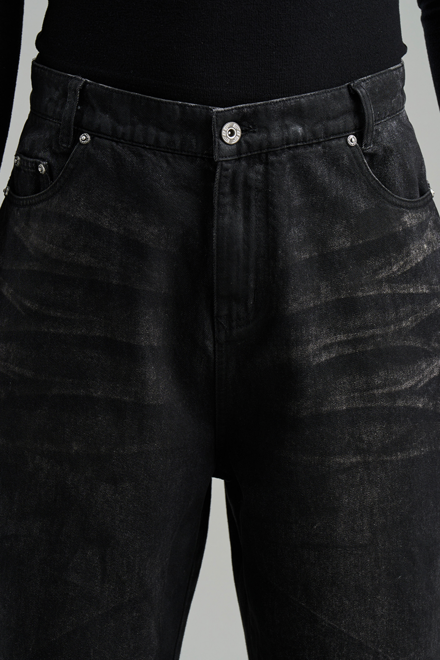 Distressed Denim Rivets Pants