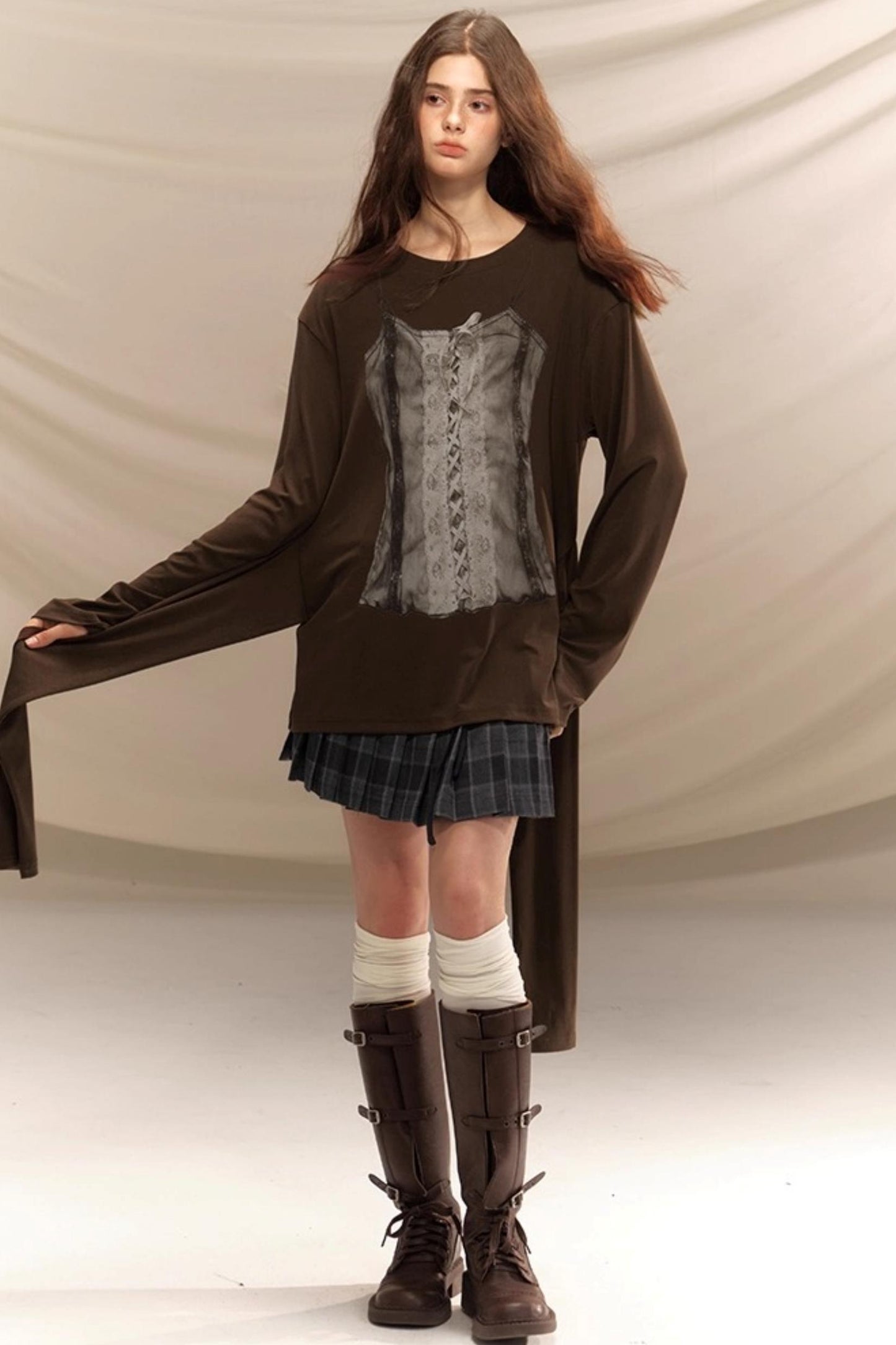 Amber Long-Sleeved T-shirt