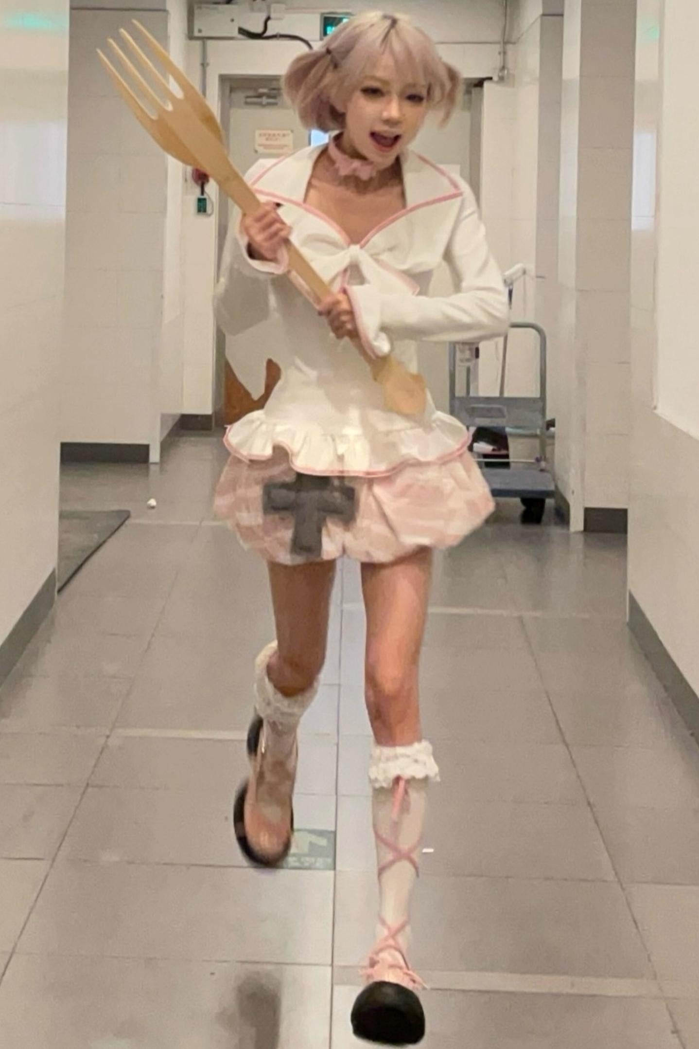 Striped Embroidered Bud Pumpkin Skirt