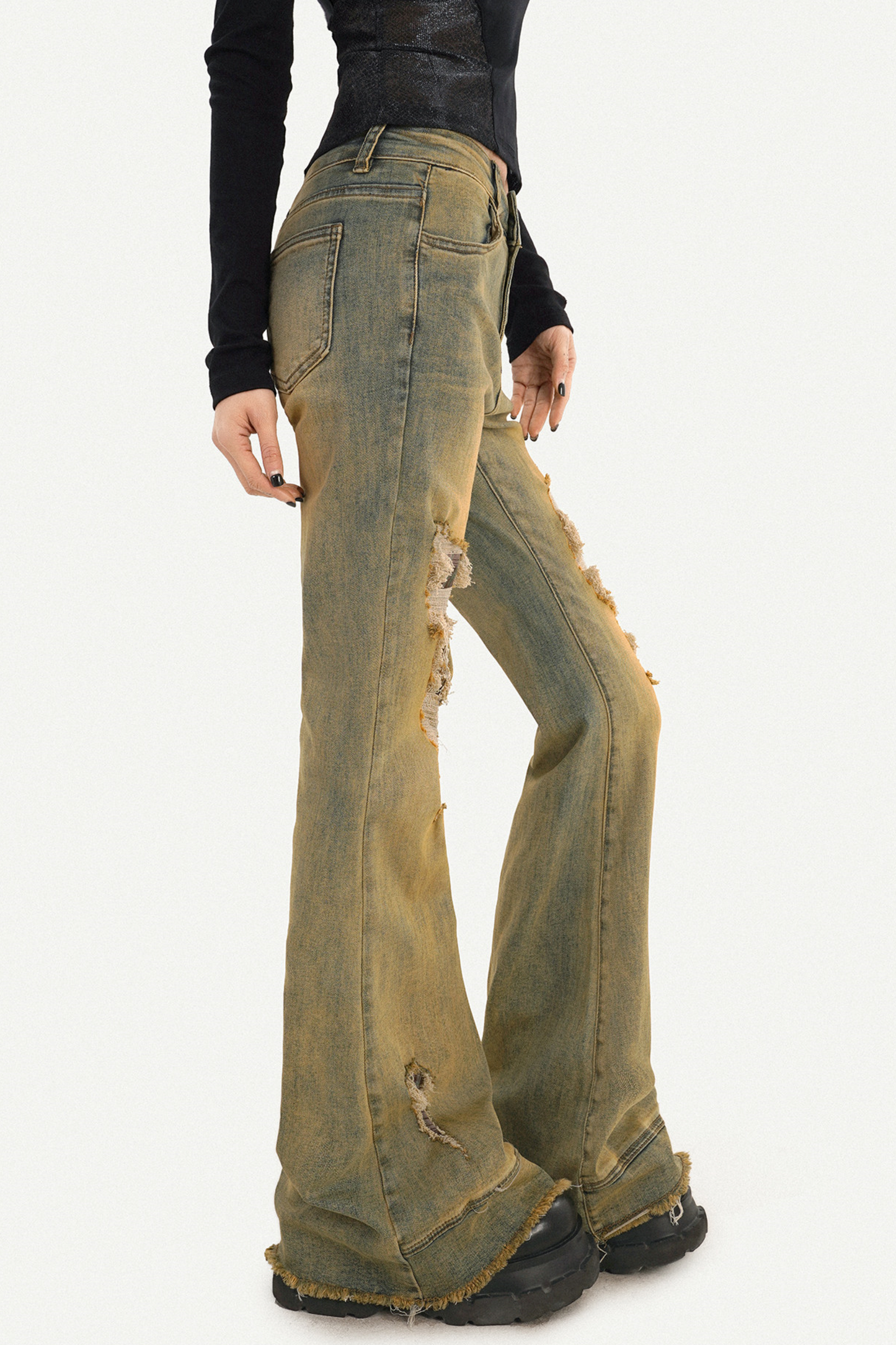 Retro Ripped Flared Jeans