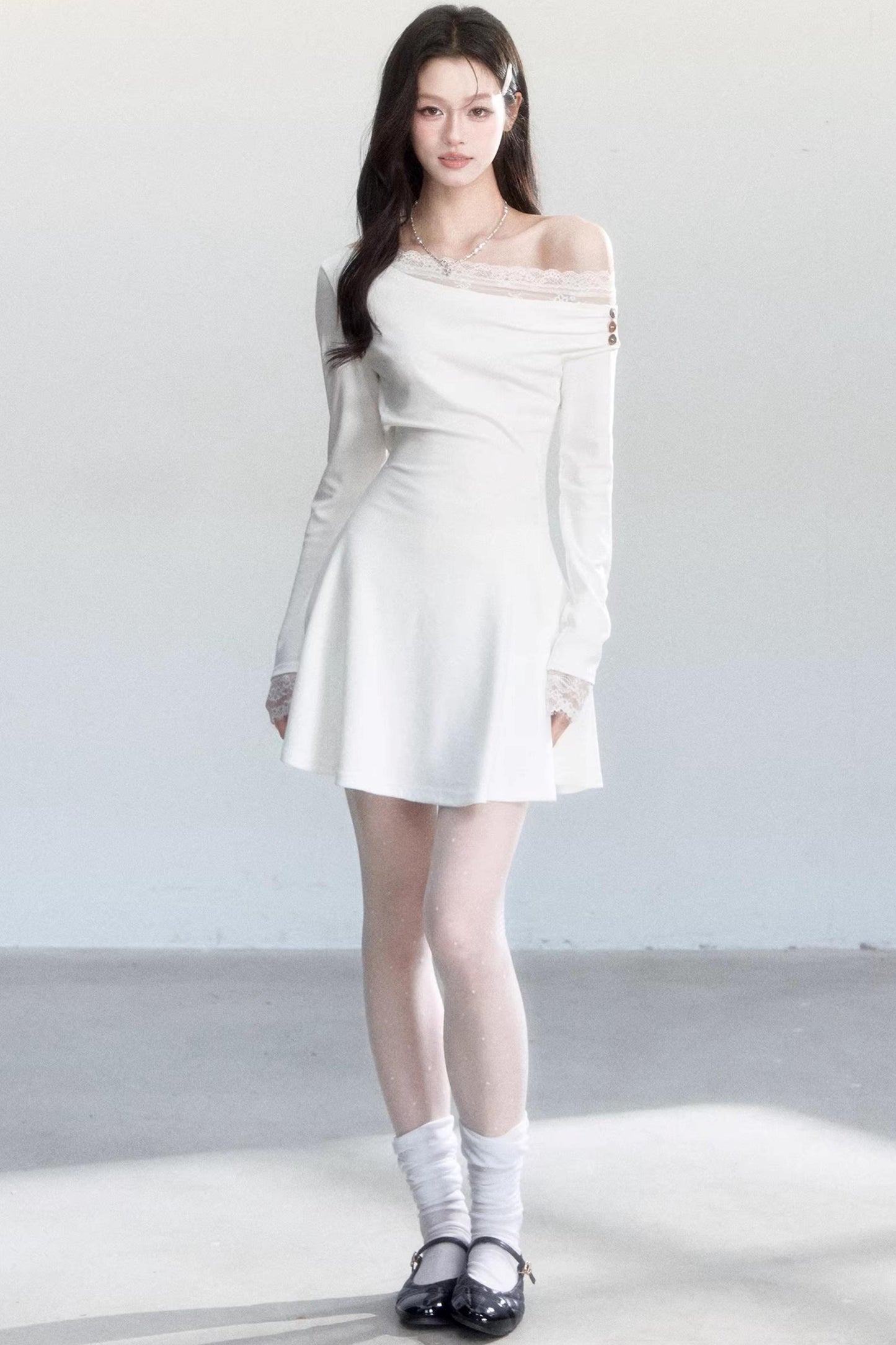 Moonlight Off-Shoulder Lace Dress