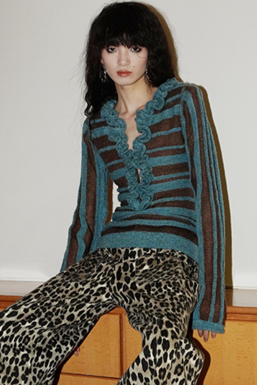 Fungus-Trimmed Striped Wool Knit Top