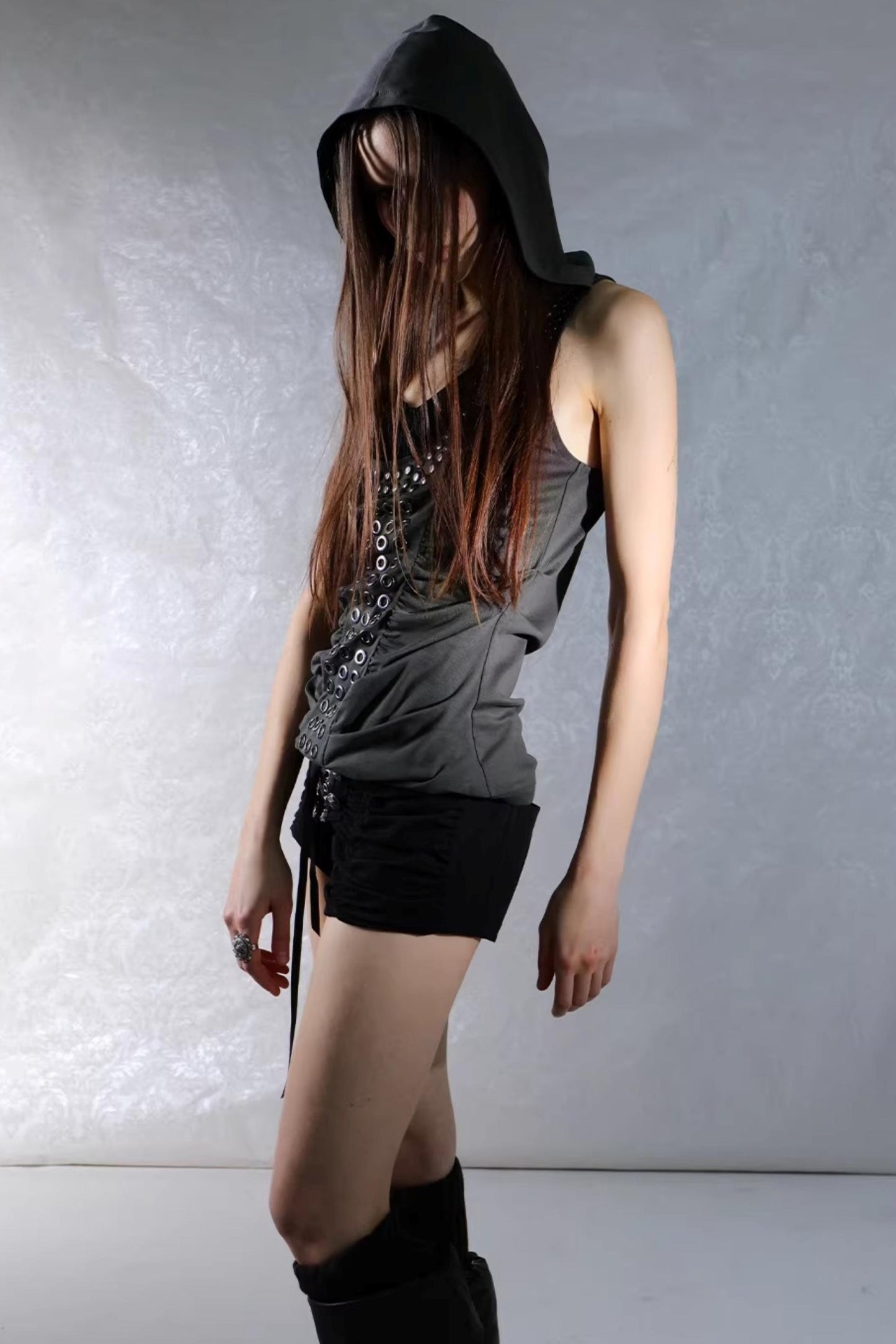 Retro Lace-Up Pleated Shorts