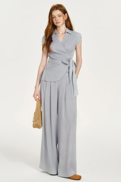 Relaxed Linen Set-Up