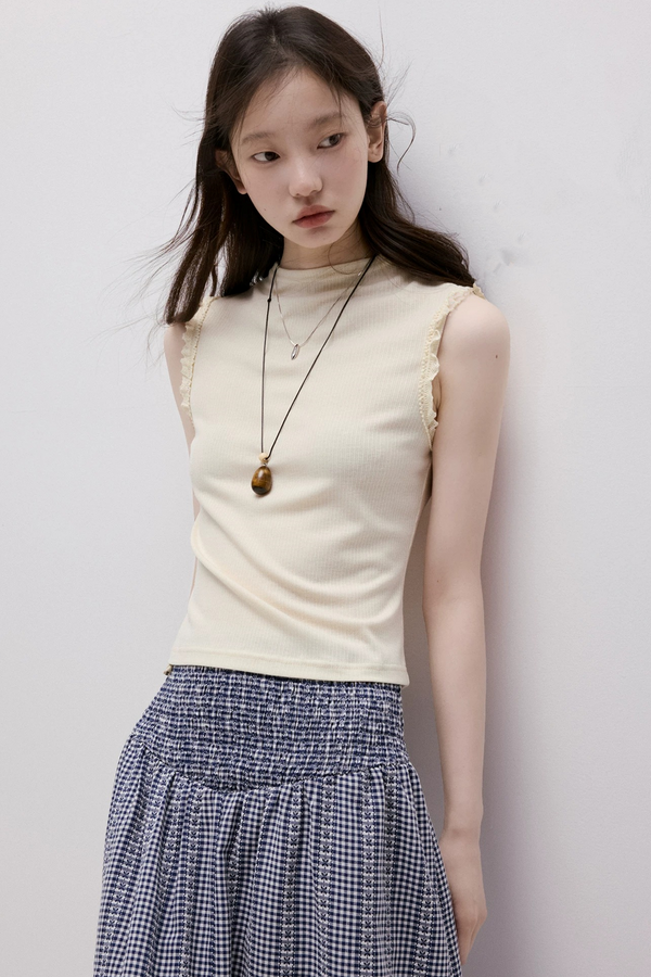 Dreamy Lace Knitted Vest