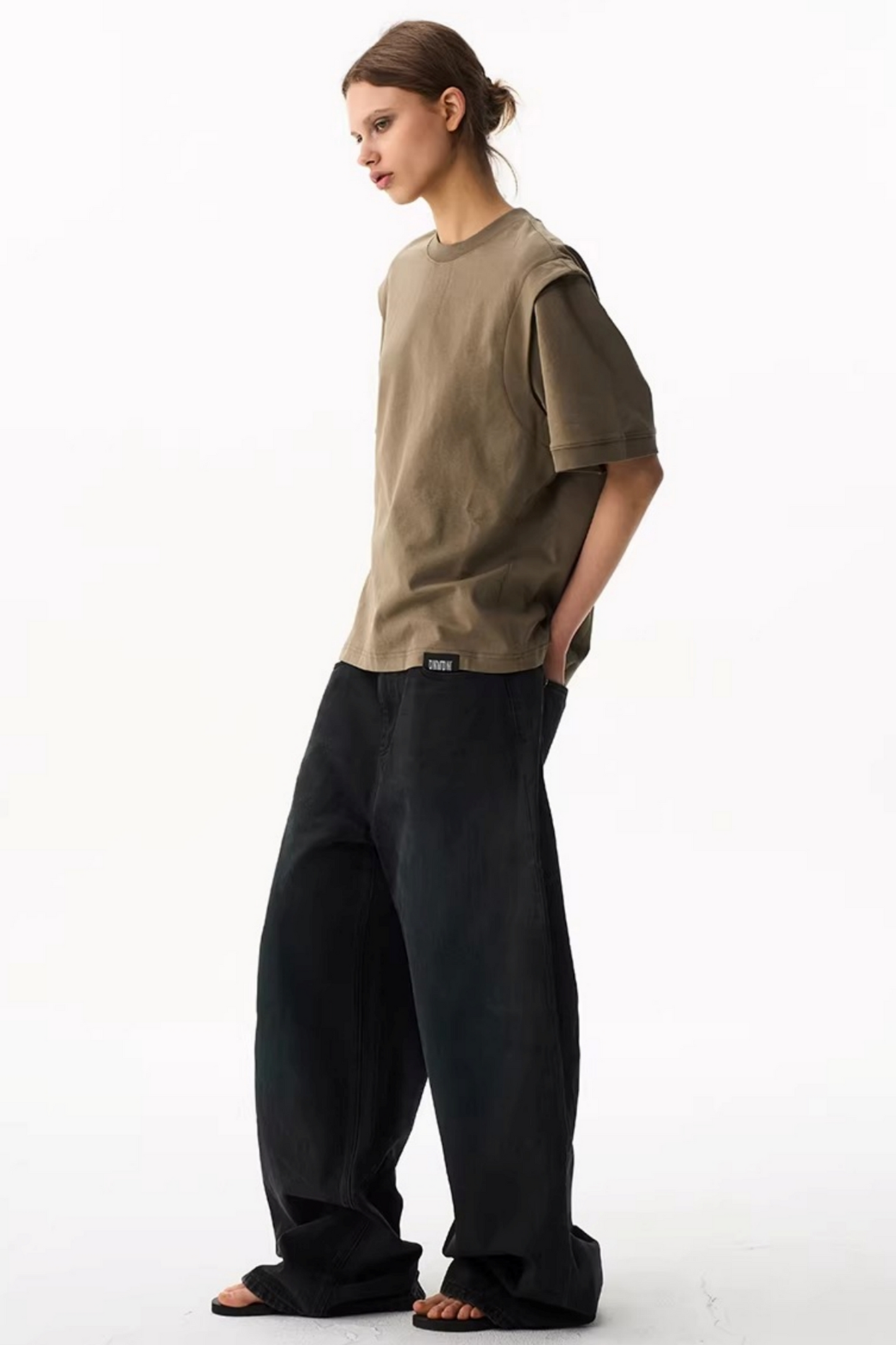 Solid Color Slim-Fit T-Shirt