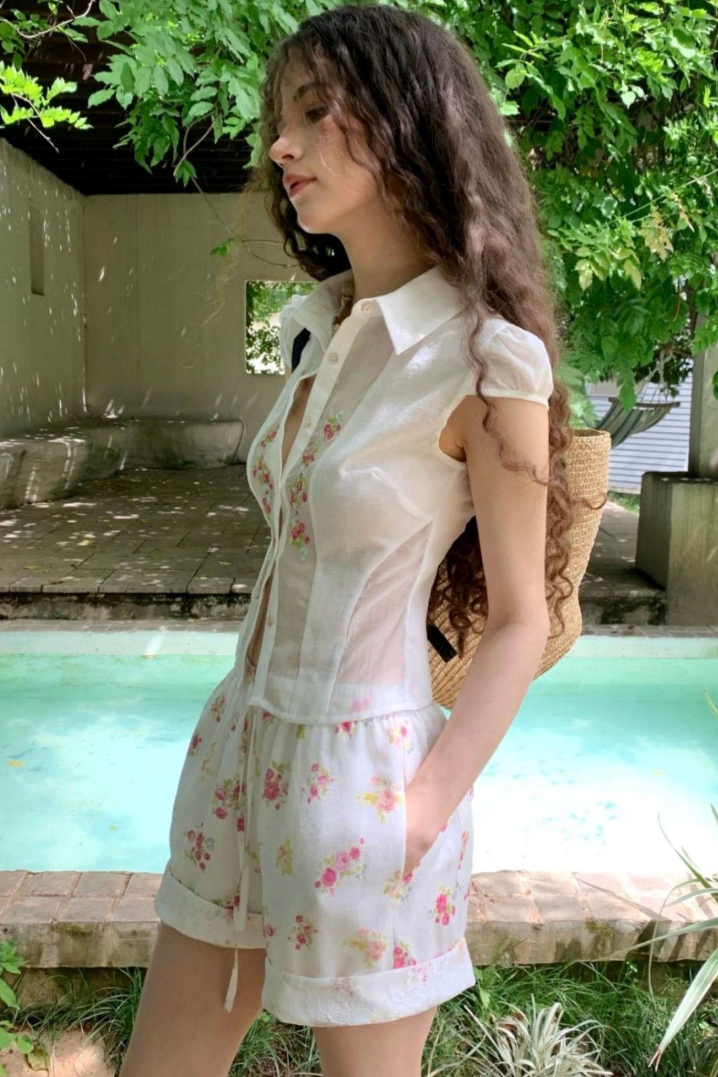 Elegant Floral Shirt And Skirt Set-Up