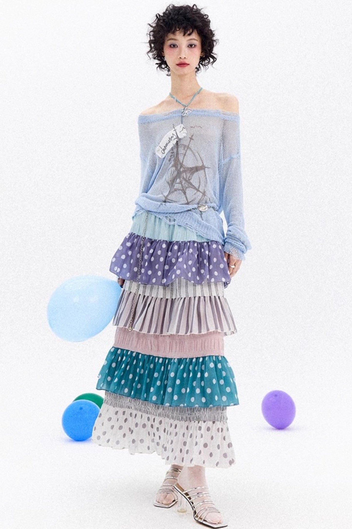 Dual-Tone Strapless Blouse