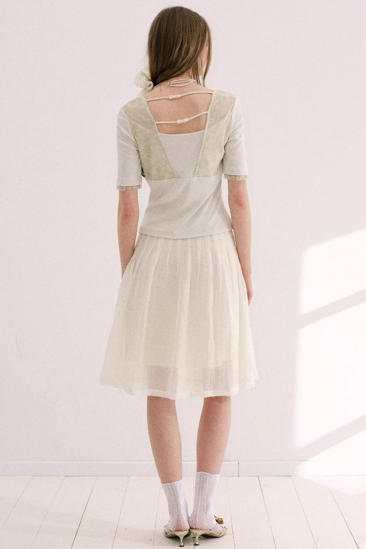 Original Gray-Green Lace Knit Top