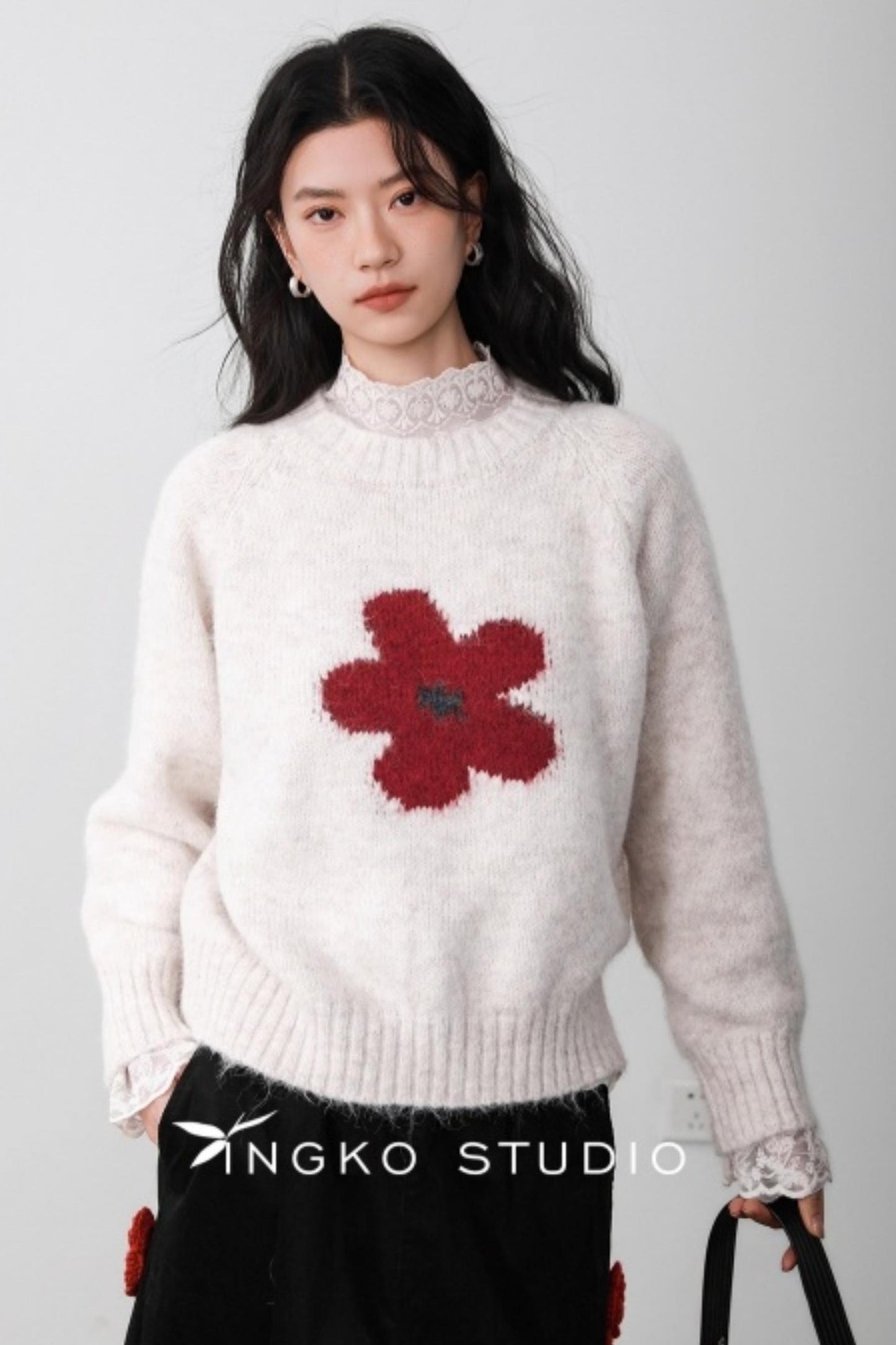 Ingko Cloud Floral Sweater