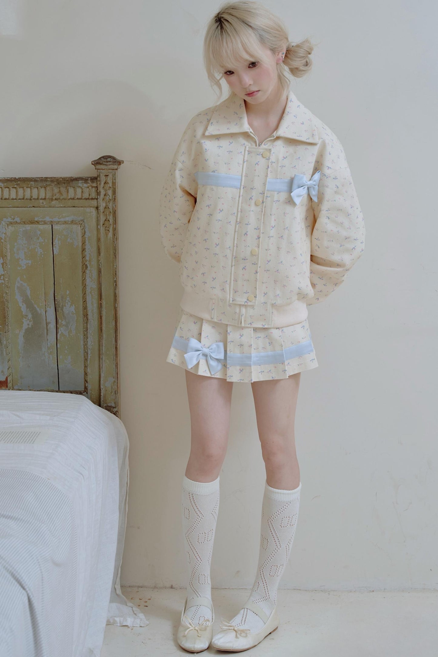 Beige Floral Blue Bow Jacket Set-Up