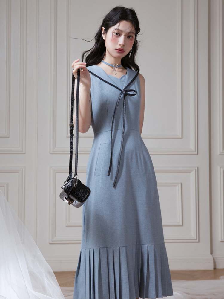 Sailor Collar Sleeveless Bow Tie Pleated Dress