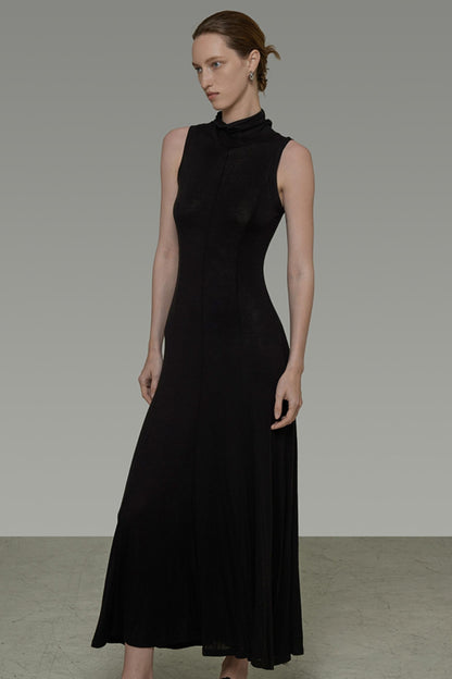 Sleek Strapless Midi Dress